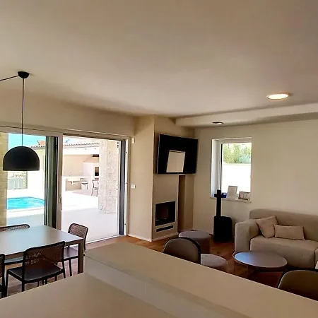 Salvore & Faro, New Luxury Houses, Heated Pool, Near Beaches, - Istria * Savudrija