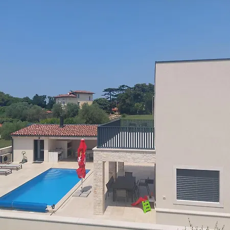 Salvore & Faro, New Luxury Houses, Heated Pool, Near Beaches, - Istria * Savudrija