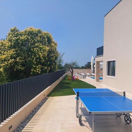 Salvore & Faro, New Luxury Houses, Heated Pool, Near Beaches, - Istria Βίλα Savudrija